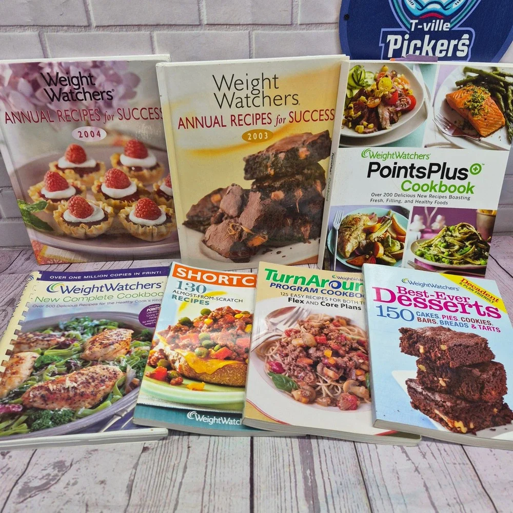 Weight Watchers Cookbooks Lot of 7~ Points Annual Recipes Desserts